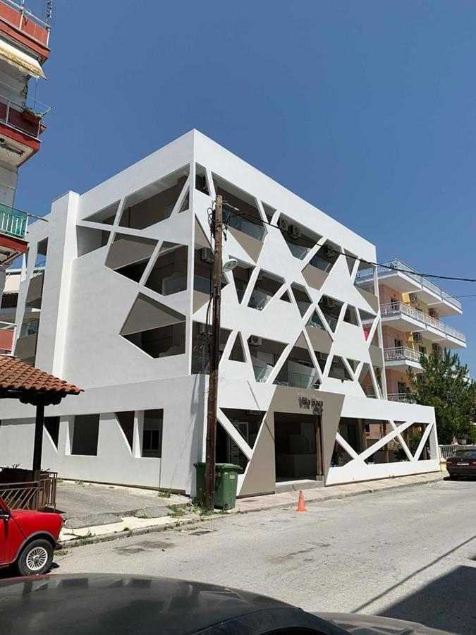 Villa Hara Suites Paralía Eksteriør billede
