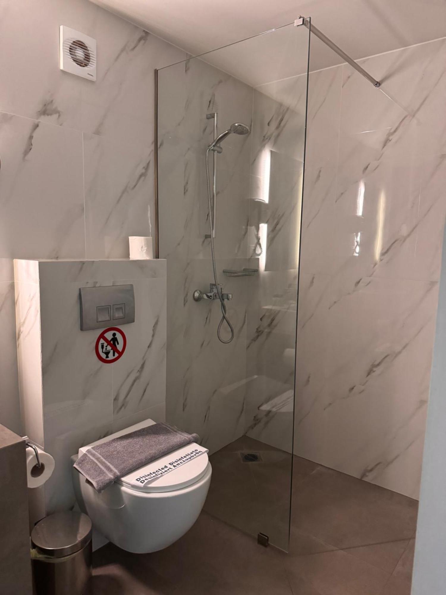 Villa Hara Suites Paralía Eksteriør billede